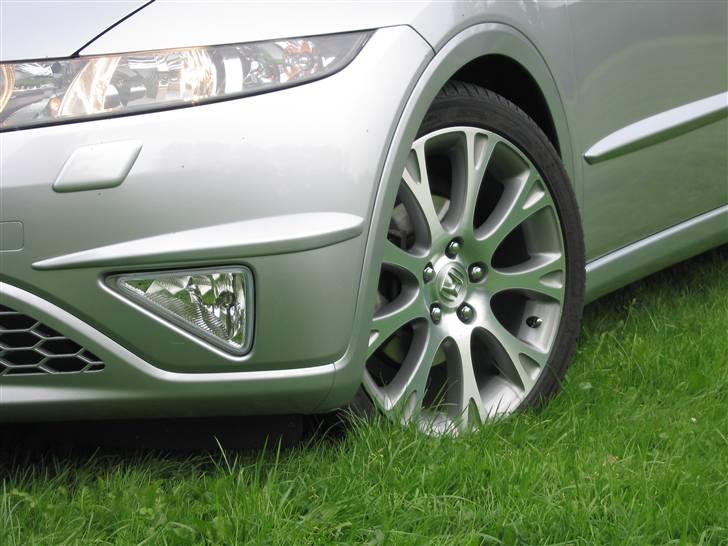 Honda Civic 1.8i Sport "solgt " billede 8