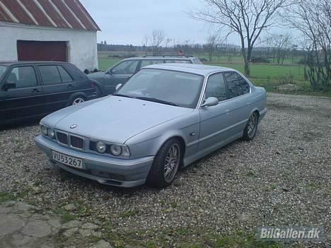 BMW e34 535i. solgt billede 4