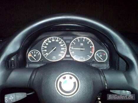 BMW e34 535i. solgt billede 8