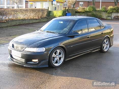 Peugeot (solgt) SorteSlyngel billede 19