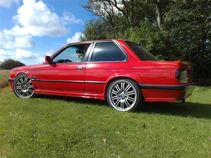 BMW E30 3,5l turb solgt :( billede 10