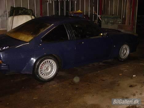 Opel manta 2.0 (solgt) billede 1