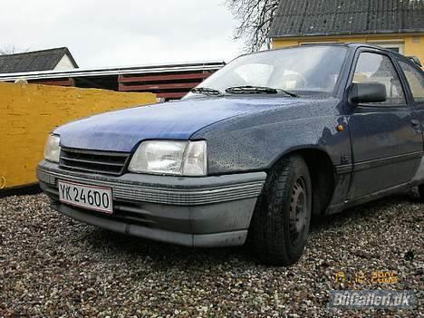 Opel kadett (solgt) billede 5
