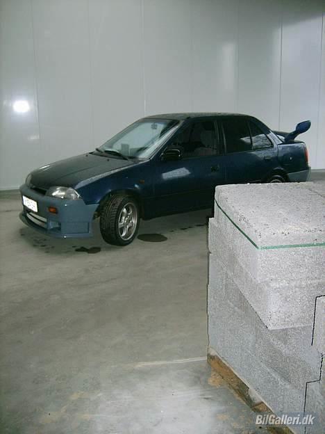 Suzuki Swift totalskadet billede 6