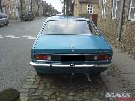 Opel Kadett C Coupe 1200 - God røv... :) billede 3