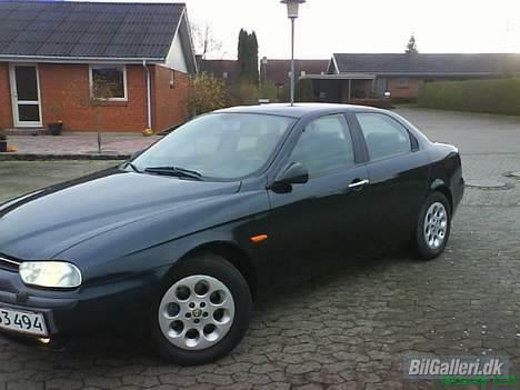 Alfa Romeo 156 billede 2