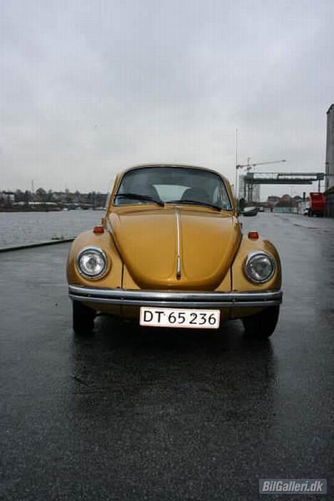 VW 1303 *SOLGT* billede 2