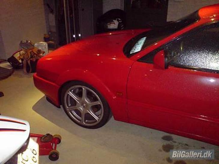 {{currentPhoto.altText}} billede {{currentPhoto.number}}