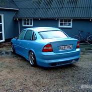 Opel Vectra b  solgt