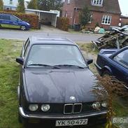 BMW 320i - E30 *solgt*