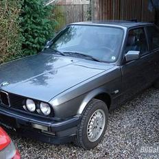 BMW 320i SOLGT