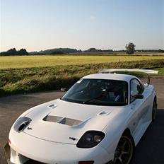 Mazda RX 7 by FEED (RXtreme)