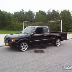 Mazda B2000
