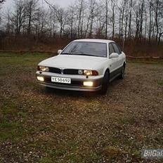 Mitsubishi Sigma 3.0 V6 24v solgt