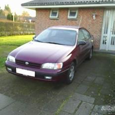 Toyota Carina E 2,0 sli S/D
