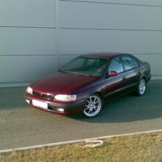 Toyota Carina E 2,0 sli S/D