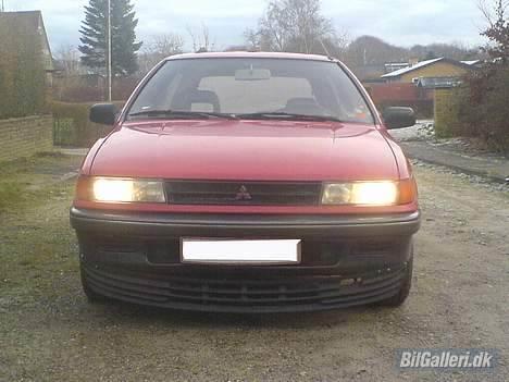 Mitsubishi Colt  - Fronten. billede 5