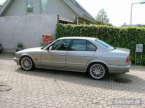 BMW E34 520 24v *SOLGT*  billede 2