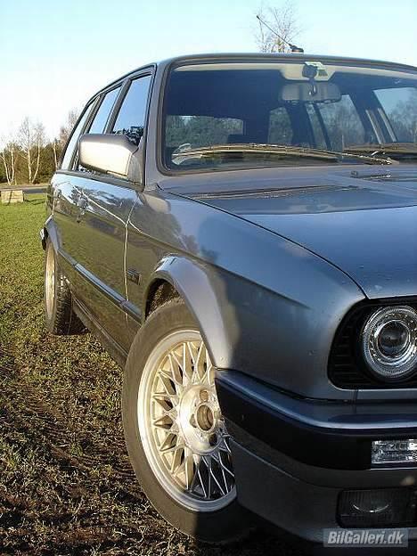 BMW 324td  billede 5