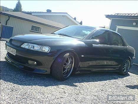 Opel Vectra B 2.0CD SOLGT! - Hjemme billede 3