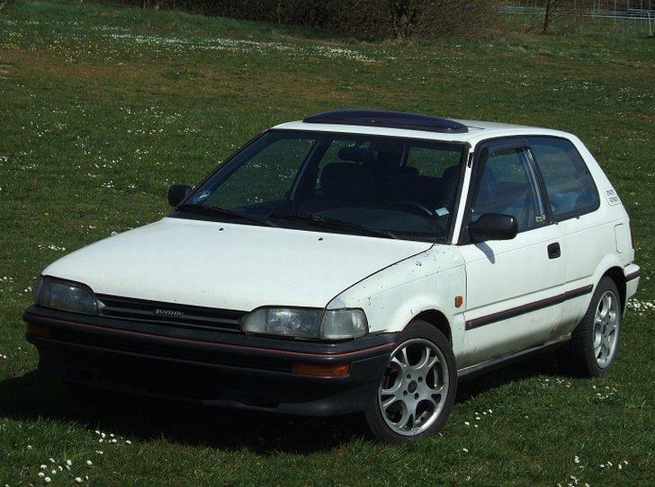 Toyota Corolla XL 1.3 - Død billede 1