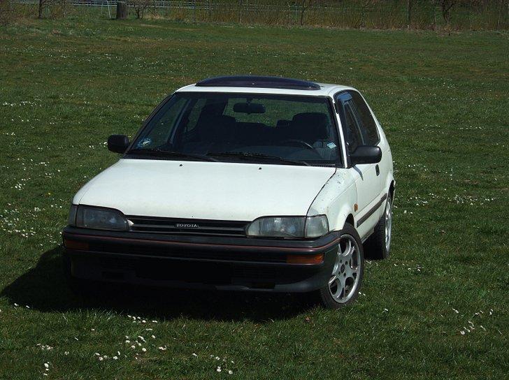 Toyota Corolla XL 1.3 - Død billede 4