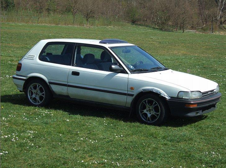 Toyota Corolla XL 1.3 - Død billede 8