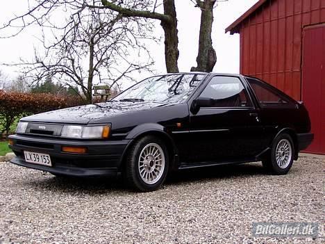 Toyota ae86 SOLGT billede 1