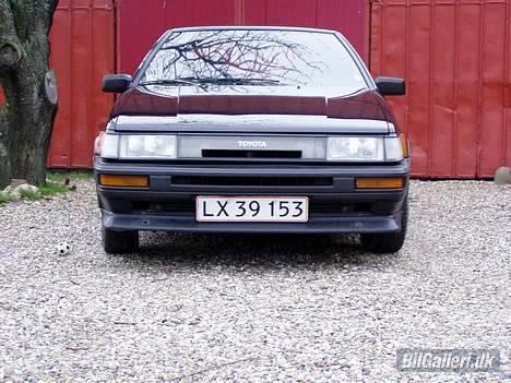 Toyota ae86 SOLGT billede 10