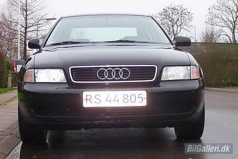 Audi A4 -->SOLGT<-- billede 4
