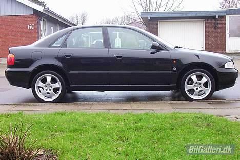 Audi A4 -->SOLGT<-- billede 5