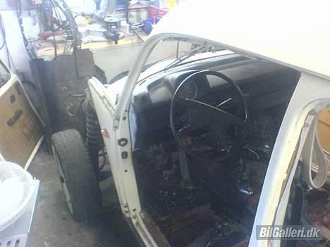 VW bobbel 1303 solgt billede 5