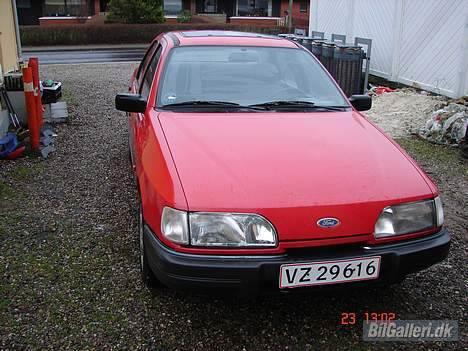 Ford Sierra 2,0 CL "SOLGT" billede 4