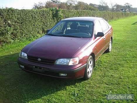 Toyota Carina E 2,0 sli S/D - billede taget af tidligerer ejer billede 6