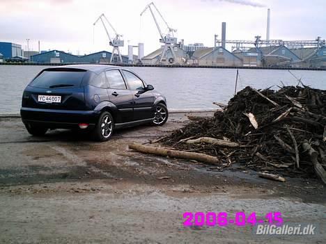 Ford Focus 2.0 zetec.   TIL SA billede 3