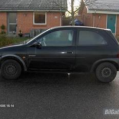 Opel Corsa b