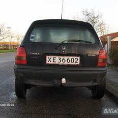Opel Corsa b