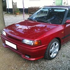 Mazda 323 1,3 16v TOTALSKADET