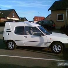 Peugeot 205 XL [Solgt]