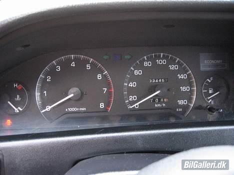 Toyota Corolla 1.3 XL -SOLGT- billede 16