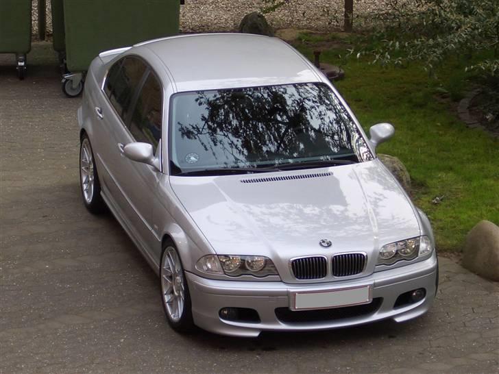 BMW 320i e46 -SOLGT- billede 2