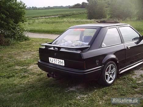 Ford Escort xr3i  -SOLGT- billede 2