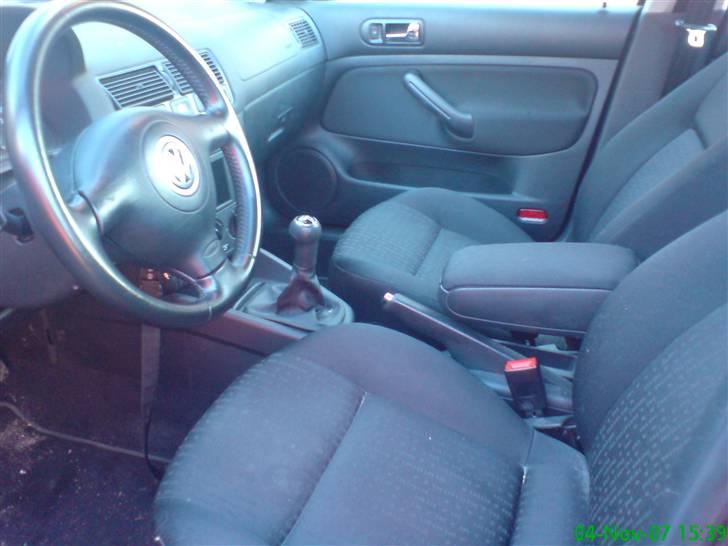 VW Golf 4 TDI SOLGT !!  billede 4