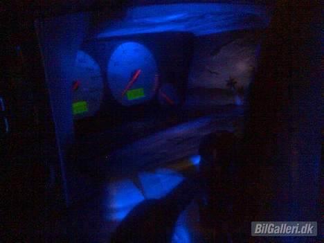 VW Vento "BLUE" - speedometer by night. billede 12