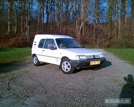 Peugeot 205 XL [Solgt] billede 6