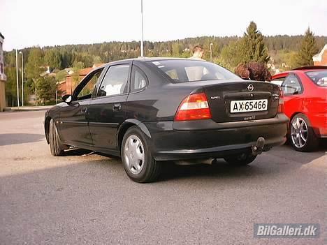 Opel Vectra B 2.0CD SOLGT! - Den dagen jeg hentet bilen billede 6