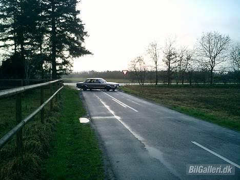 Ford granada ghia 2.8 solgt - noget ikke at ratte op...... :) billede 8