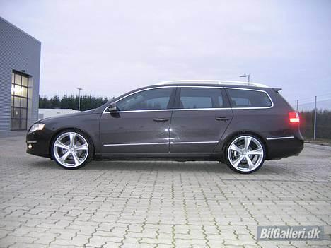VW Passat Variant *SOLGT* billede 1