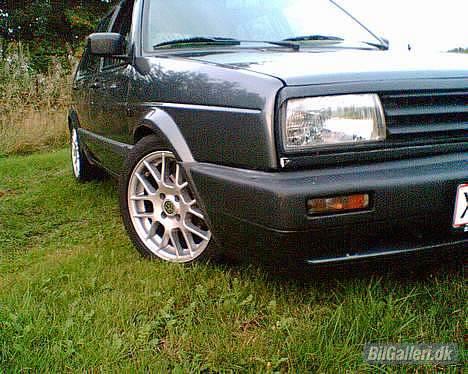 VW Golf 1,6 SOLGT! billede 2