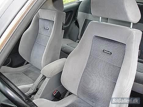 Ford Sierra 2,0I Doch SOLGT! billede 11